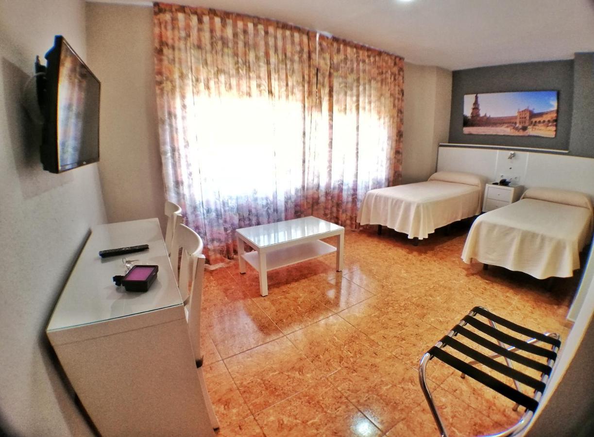 Apartamentos Resitur Sevilla Eksteriør bilde