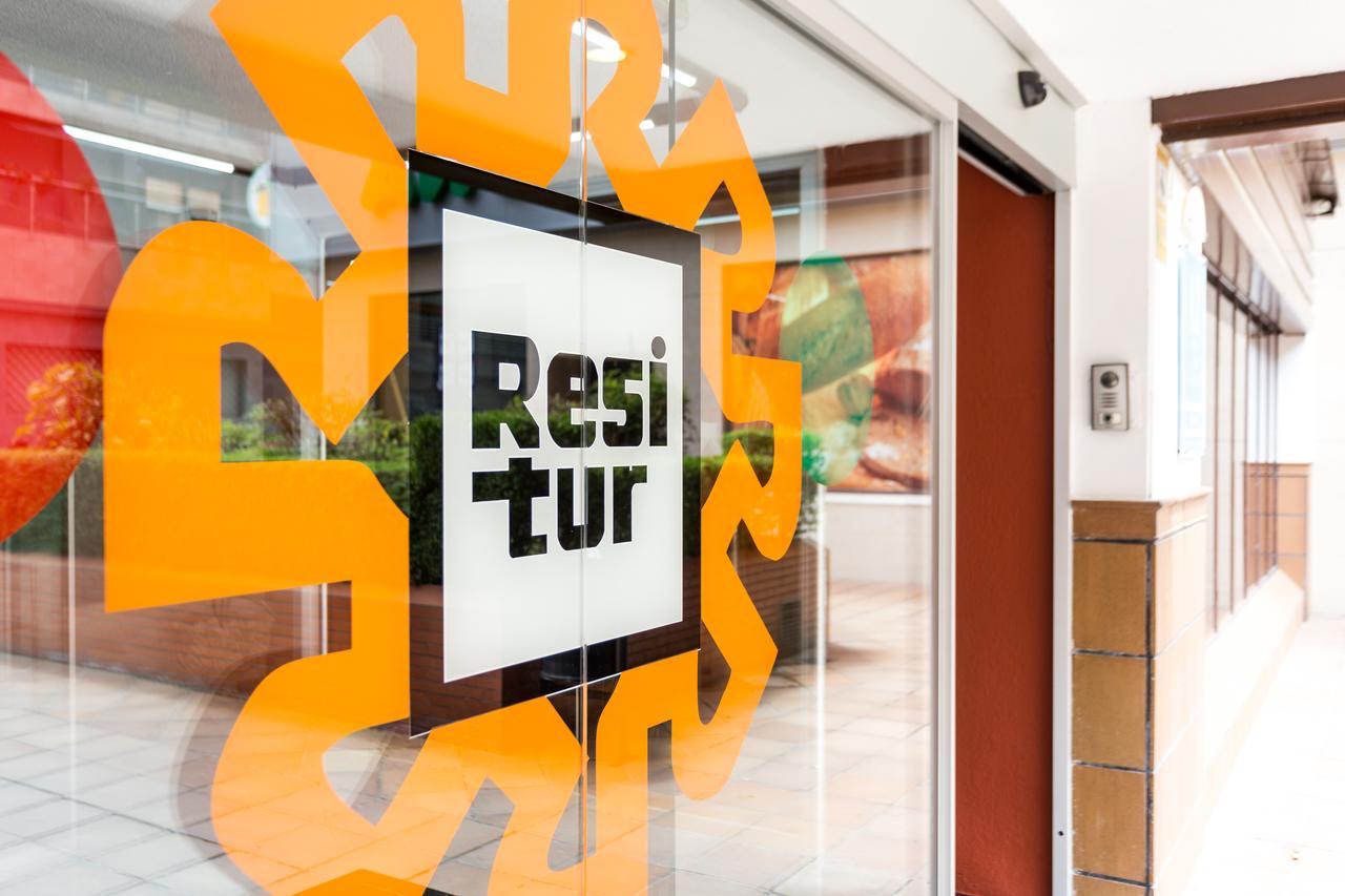 Apartamentos Resitur Sevilla Eksteriør bilde