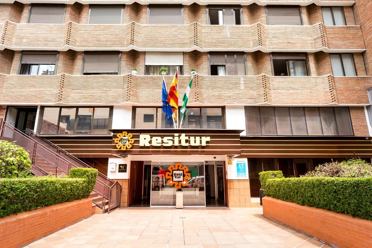 Apartamentos Resitur Sevilla Eksteriør bilde