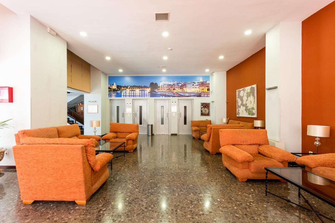 Apartamentos Resitur Sevilla Eksteriør bilde
