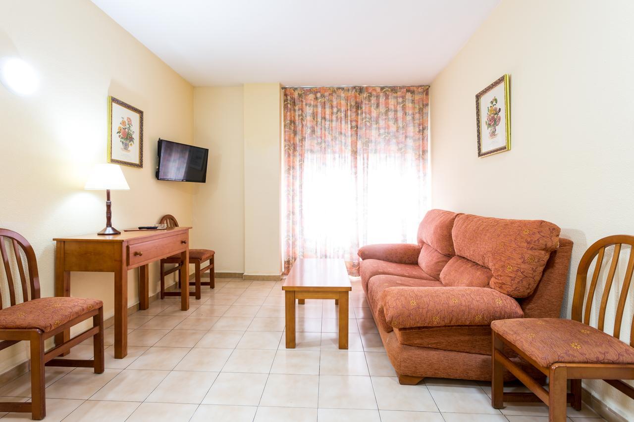 Apartamentos Resitur Sevilla Eksteriør bilde